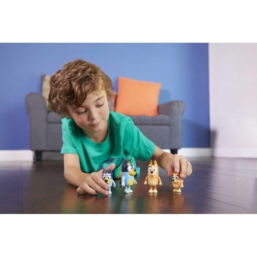 Bluey Family 4-Pack Figures – Bluey, Bingo, Mum & Dad, Poseable Collectible Toys for Kids, Cake Toppers, Gift for Toddlers Ages 3+
