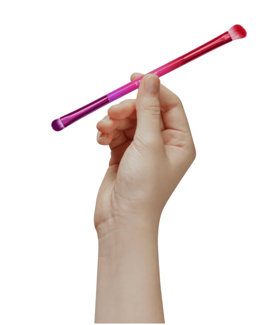 F.A.R.A.H Eye Shader & Contoured Shader - Dual-Ended Eyeshadow Brush with Vegan Bristles and Brass Ferrule