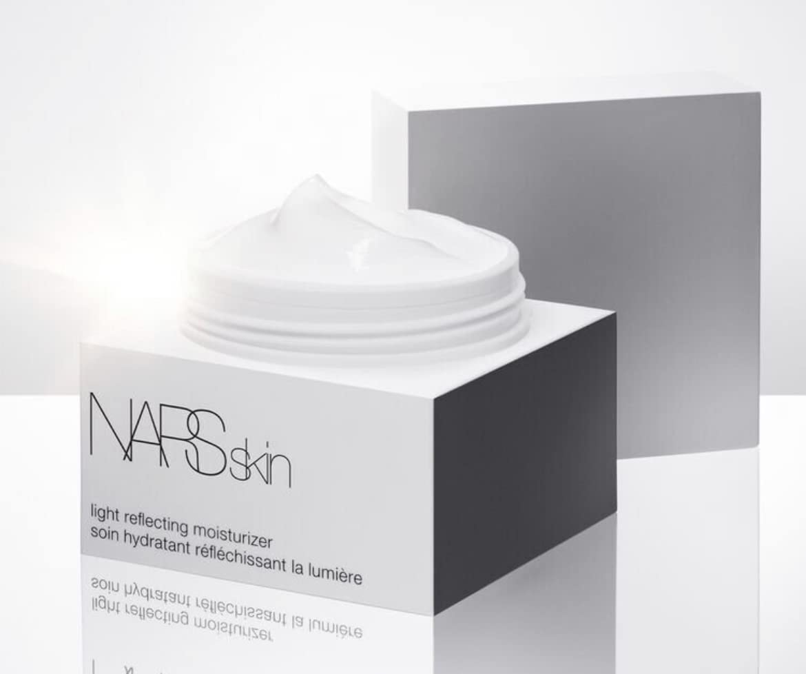 NARS Skin Light Reflecting Moisturizer