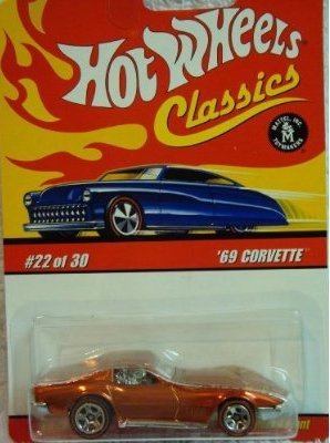 Hot Wheels 1969 Corvette Stringray Classics Series 3 #22 Red Line Scattered Chrome 1/64 Scale Collector