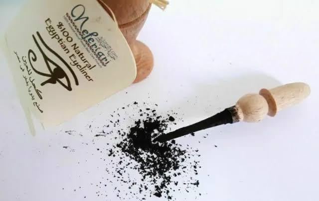 Nefertari 100% Natural Egyptian Eyeliner in Powder Form, Handmade Eyeliner with Pharaoh packing