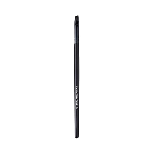 e.l.f. Small Angled Brush, Creates Even, Thin & Straight Lines, Great For Applying Lip Color, Eyebrow Color & Eyeliner, Vegan & Cruelty-Free