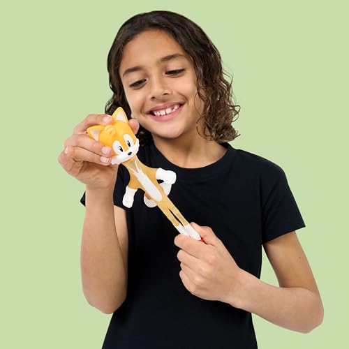 Heroes of Goo Jit Zu Stretch Surge Tails – Glow-in-The-Dark Powered Up Figure, Scrunchy Stretchy Sensory Toy Stretches 3X Size