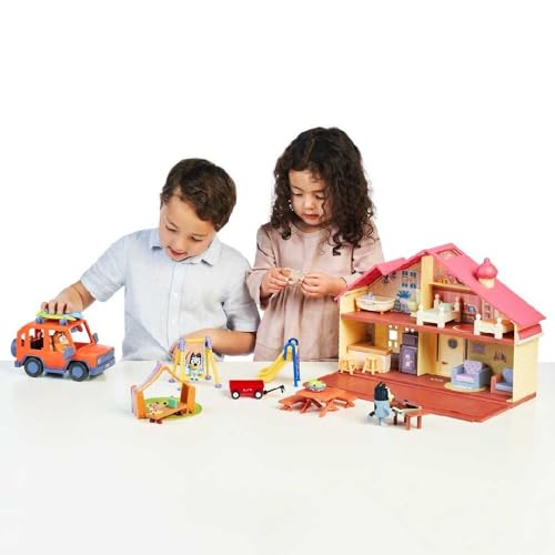 Bluey Family 4-Pack Figures – Bluey, Bingo, Mum & Dad, Poseable Collectible Toys for Kids, Cake Toppers, Gift for Toddlers Ages 3+