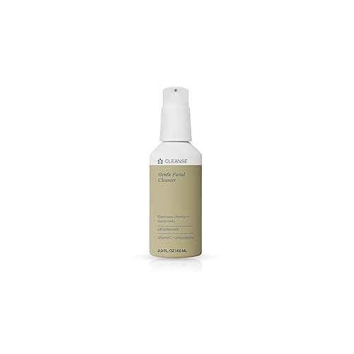 Dermasport Gentle Facial Cleanser for Athletes Hydrating Face Wash with Aloe and Hyaluronic Acid, Removes Chlorine Sweat & Sunscreen, Moisturizing