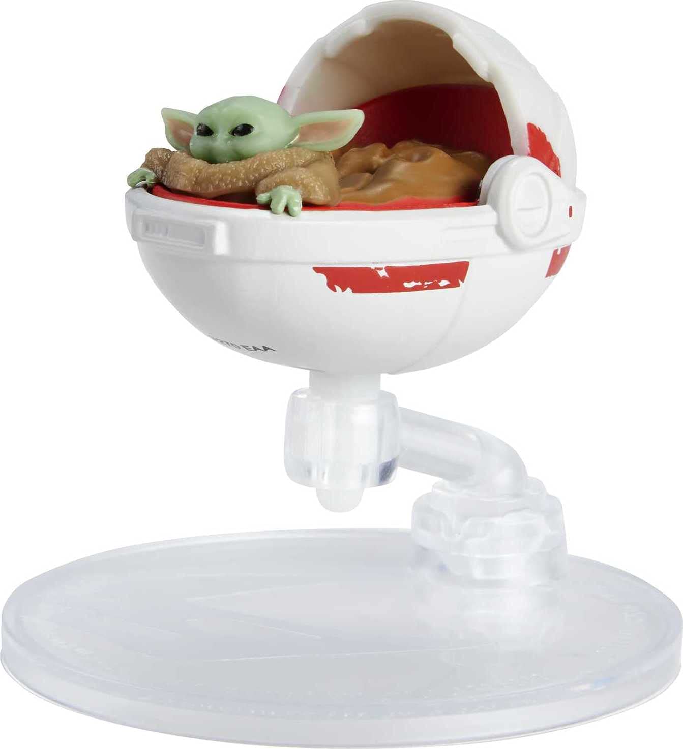 Hot Wheels Star Wars Starships Inspired by “The Mandalorian” with Flight Stand for Display, Variety of Models for Kids of All Ages