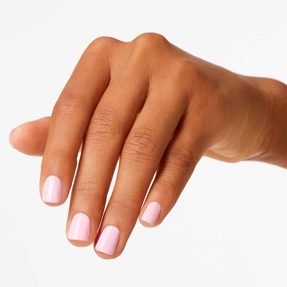 OPI Nail Lacquer Suzi Shops & Island Hops | Opaque Soft Pink Crème Chip Resistant Nail Polish | Fast Drying, Streak Free