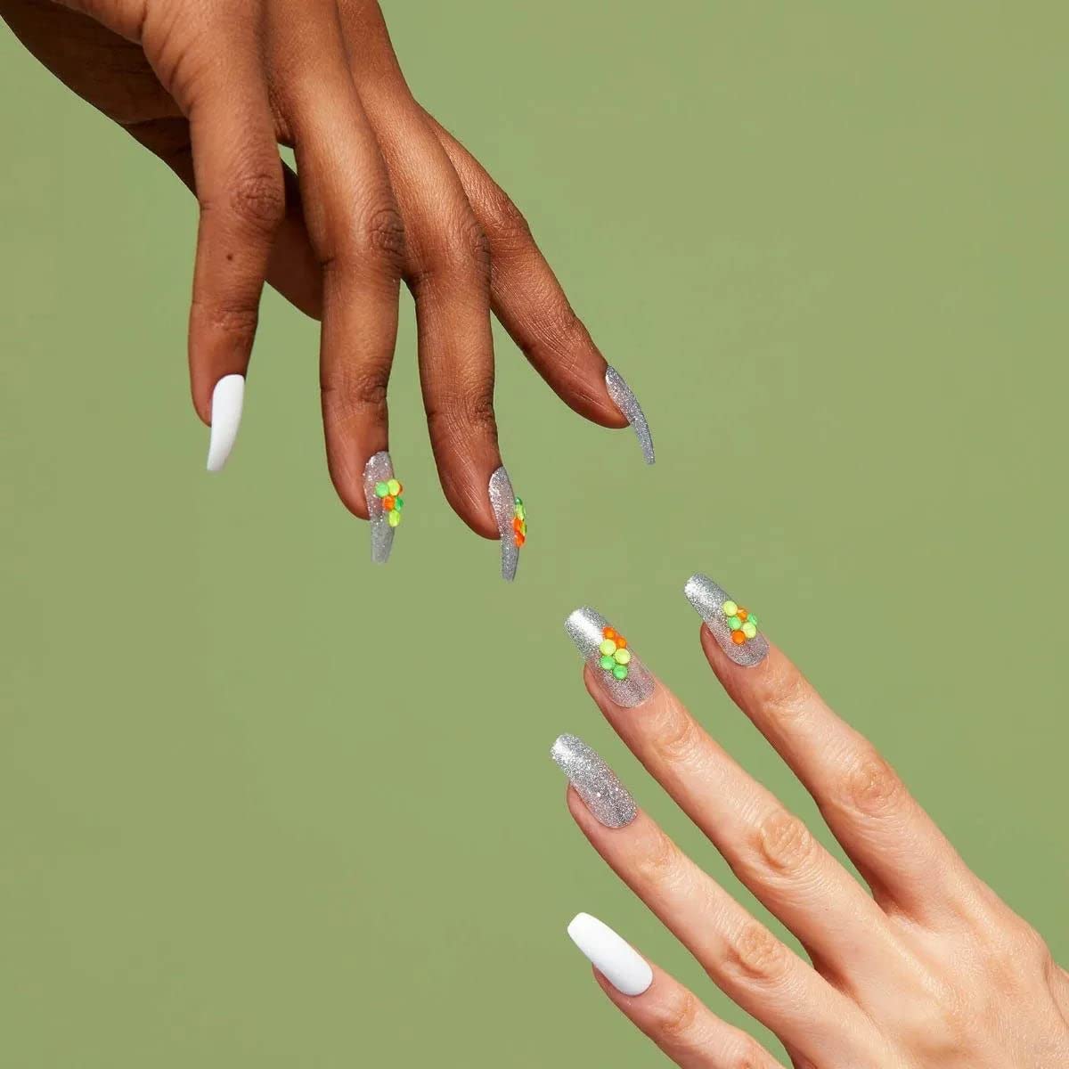 VOGUISH FANTASY NAILS AFTERGLO Beauty & Personal Care KISS