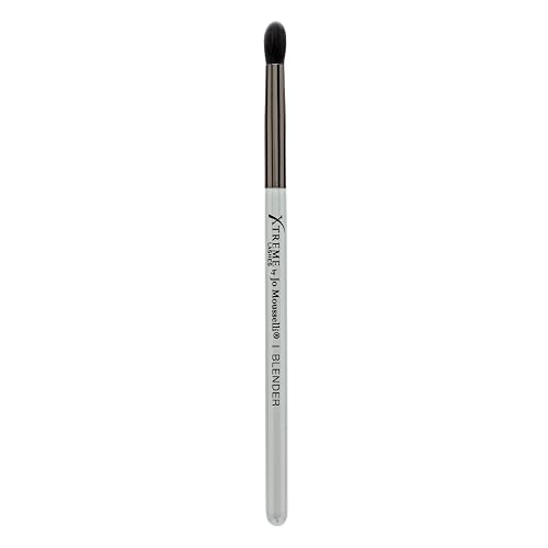 Xtreme Lashes Professional Blender Eye Makeup Brush, Gray, Blending Eye Brush for Seamless Eyeshadow Application, Lash Extension Safe, Hypoallergenic