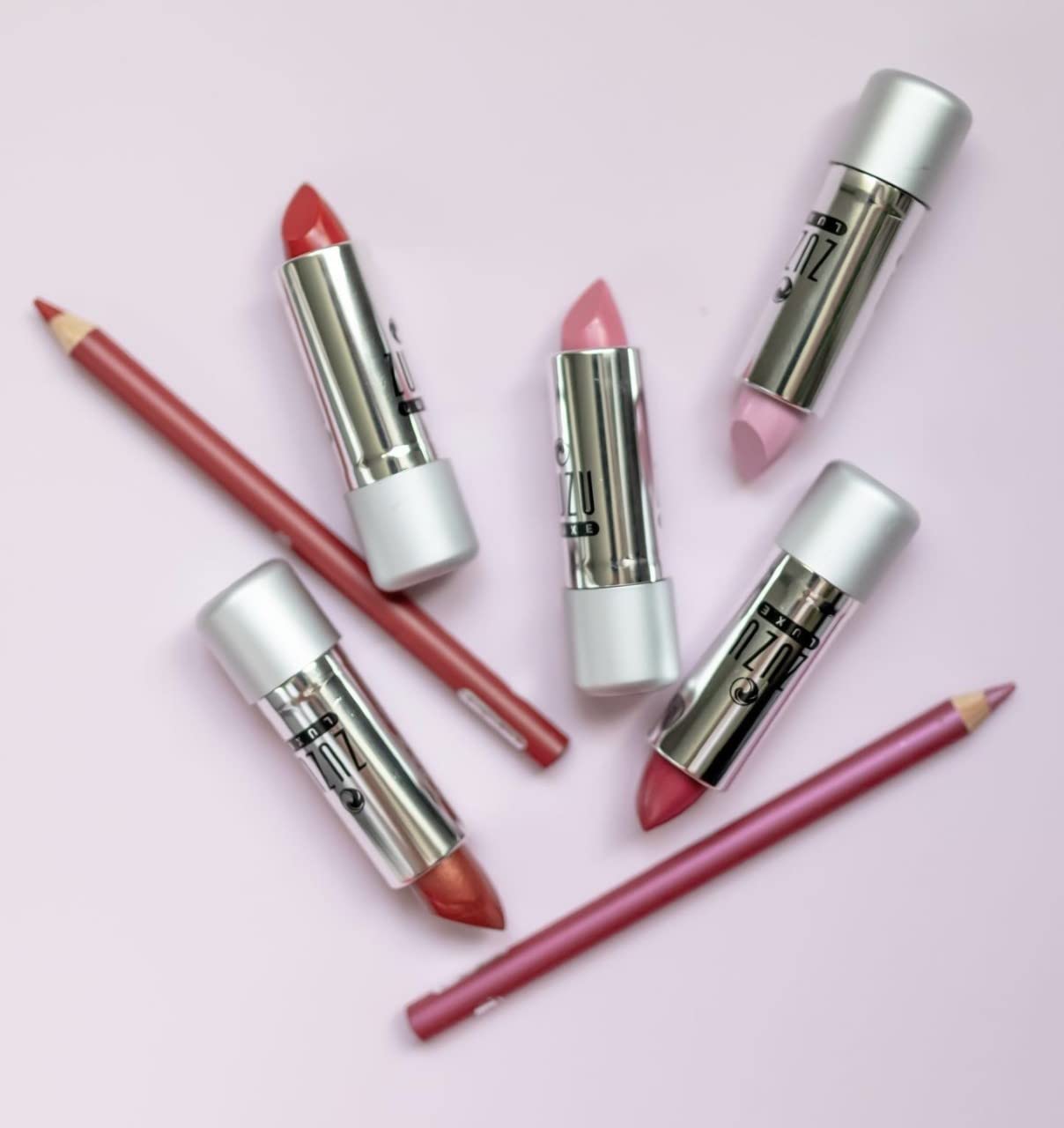 Zuzu Luxe Lip Pencil, Creamy Lipliner, long lasting, Infused with Jojoba Seed Oil and Aloe for ultra hydrated lips. Natural, Paraben Free, Vegan