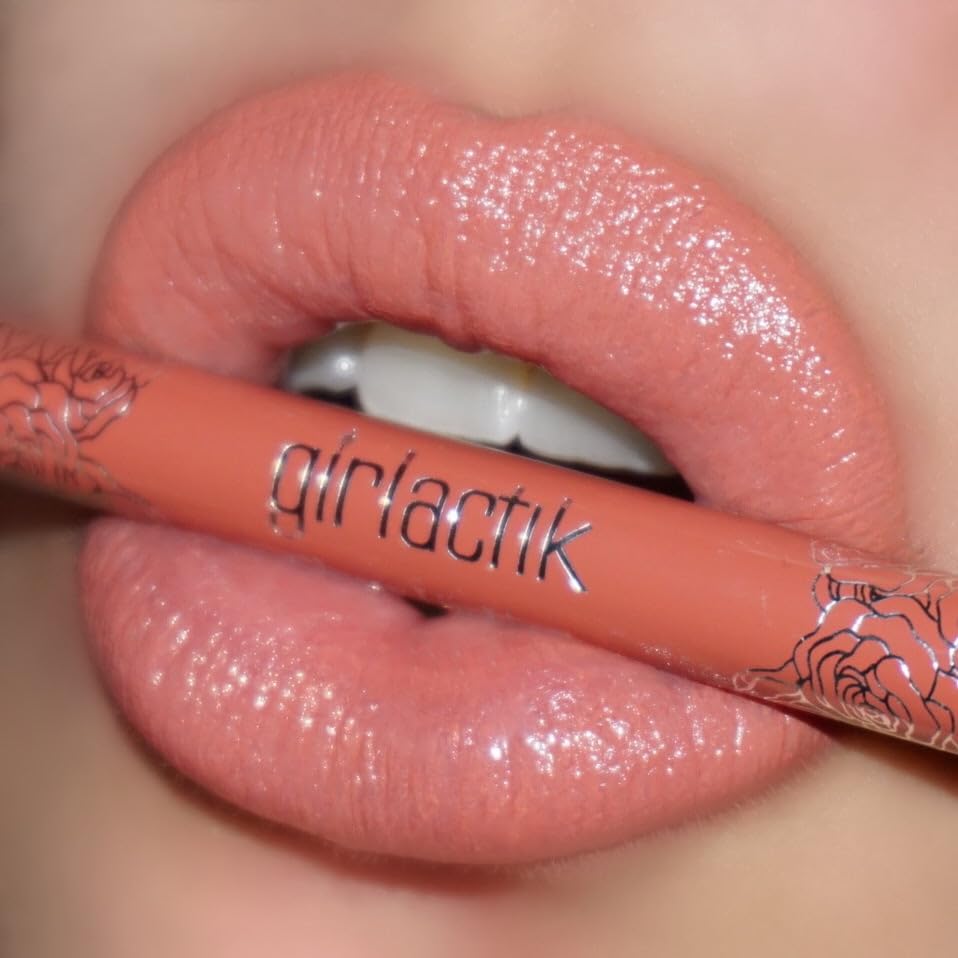 Girlactik Glossy Lip Liner - Moisturizing Lip Pencil with Glossy Shine - Smooth, Creamy, Clean Beauty, Vegan & Cruelty-Free Formula (Stella)