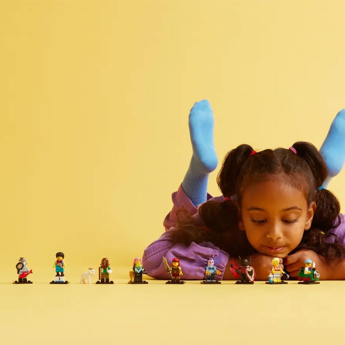 LEGO Minifigures Series 25 Collectible Figures – Surprise Adventure Building Set for Boys & Girls 5+, Mystery Toy Gift for Kids, 71045