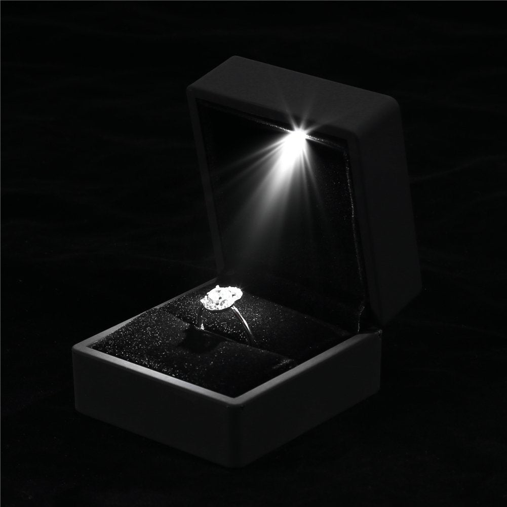 Yosoo LED Lighted Ring Box Earring Ring Gift Case Wedding Ring Jewelry Display Packaging Organizer Storage Holder for Engagement Wedding Gift (Black)