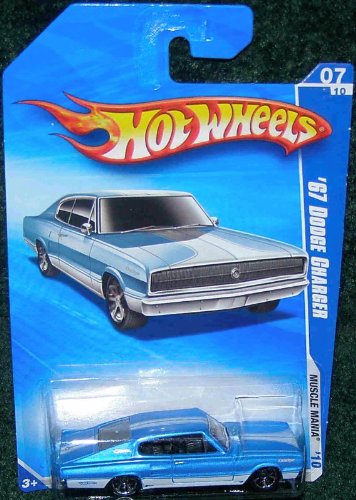 HOT WHEELS 2010 MUSCLE MANIA 07 OF 10 BLUE OVER WHITE '67 DODGE CHARGER