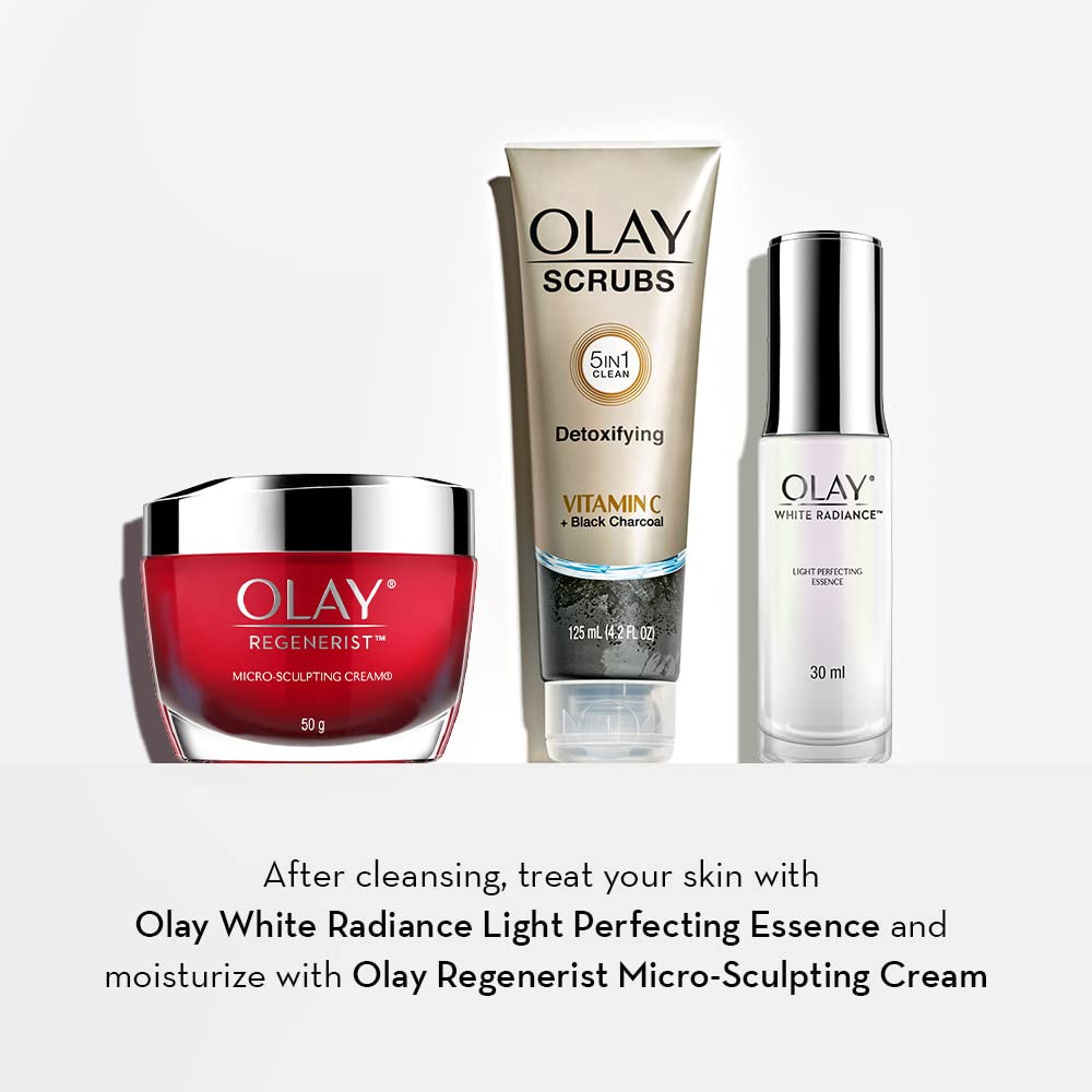Olay Detoxifying Face Scrub with Vitamin C and Black Charcoal, 4.2 Fl Oz