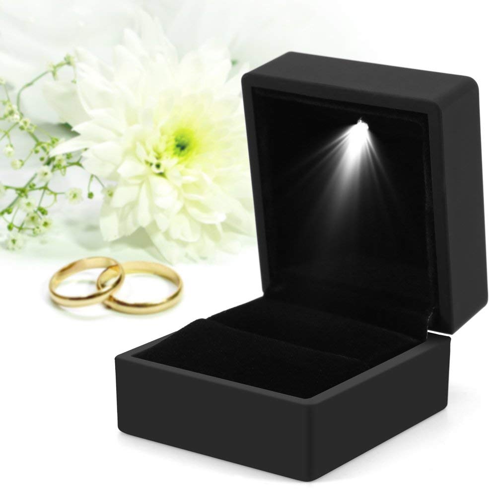 Yosoo LED Lighted Ring Box Earring Ring Gift Case Wedding Ring Jewelry Display Packaging Organizer Storage Holder for Engagement Wedding Gift (Black)