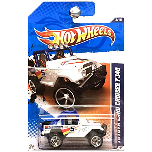 Hot Wheels 2011 Toyota Land Cruiser FJ40 White with Chrome OR5SP Wheel #133/244