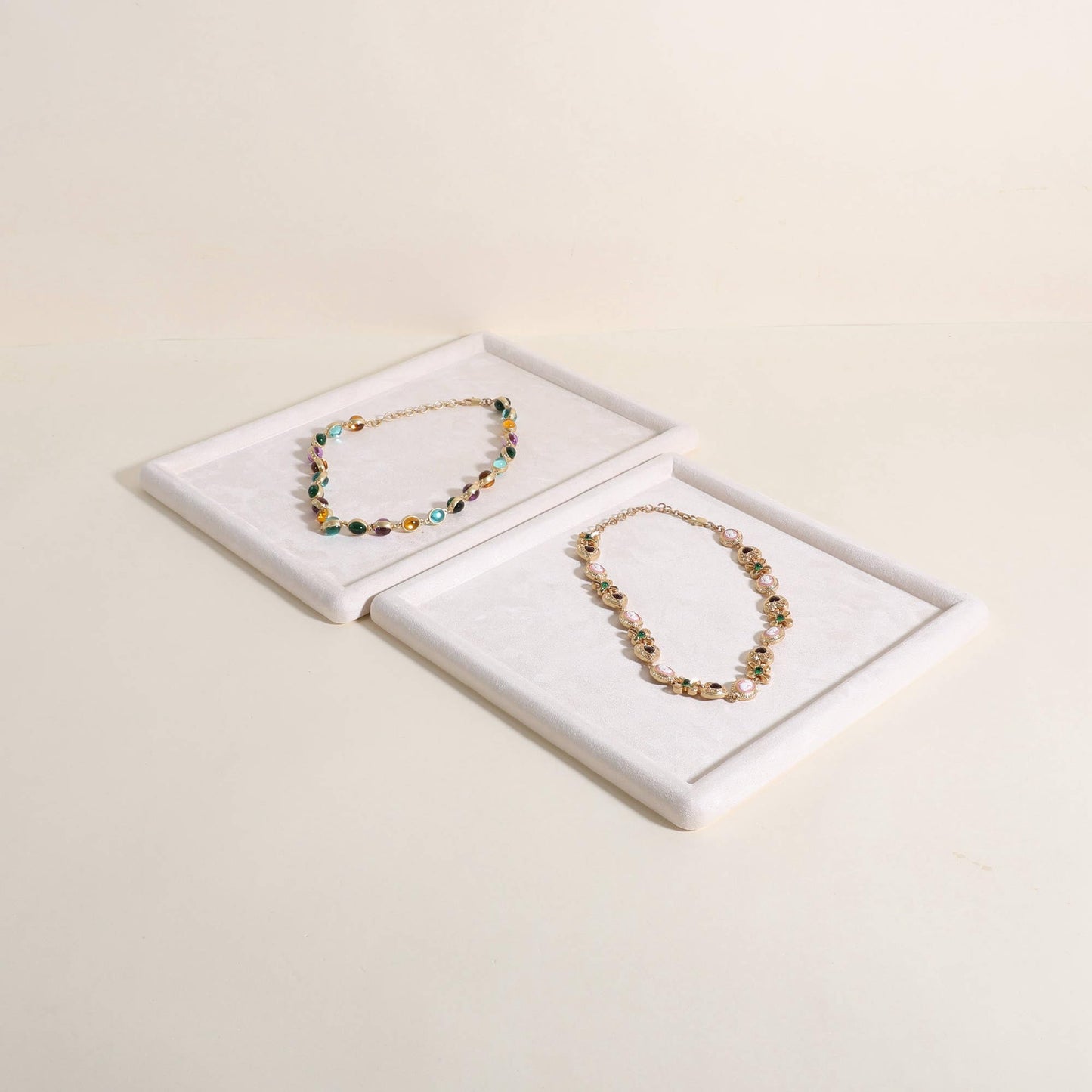 GemeShou Square velvet Jewerly display tray, Jewelry storage organizer plate, Empty Jewelry showcase tray for Necklace Bracelet Ring Earring display…