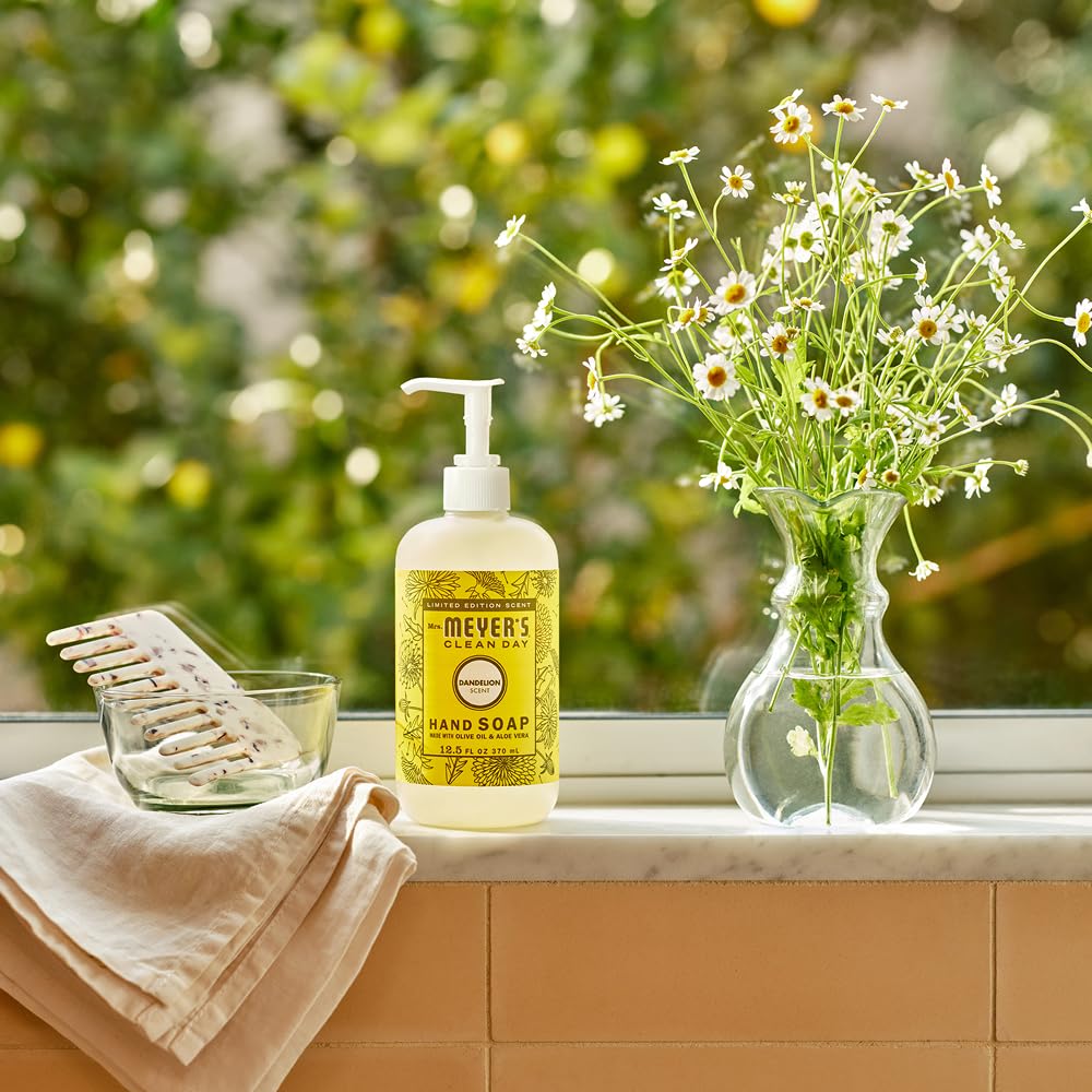 Mrs. MEYER'S CLEAN DAY Liquid Hand Soap, Dandelion Scent, 12.5 Ounce Bottle