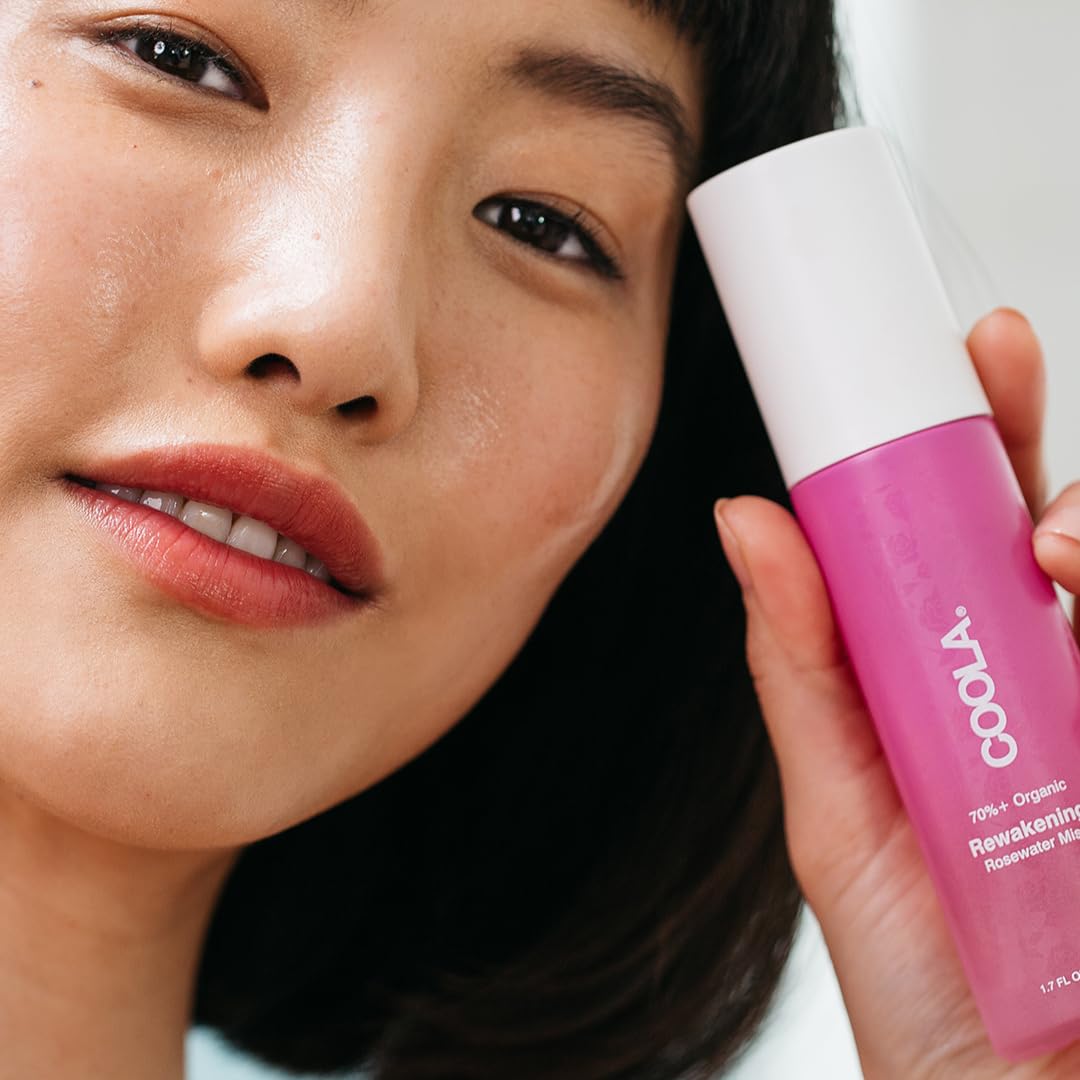 COOLA Organic Rewakening Rosewater Mist Face Spray, Dermatologist Tested Skin Barrier Protection with Ginseng & Green Tea Extract, Vegan and Gluten