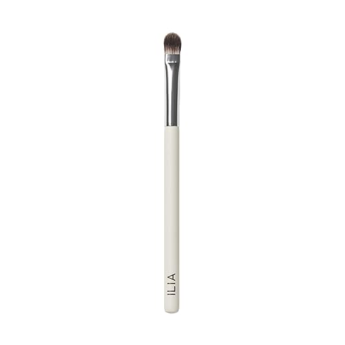 ILIA - Shadow Brush | Flat, Tapered Head Made with FSC Certified Wood, Aluminum, + Soft, Vegan Bristles | Pack, Press, + Sweep Eyeshadow | Expertly