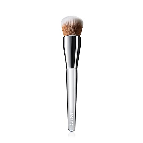 Clinique Versatile Blending Buffing Foundation Brush for Cream, Liquid, and Powder Foundation | Buildable Coverage