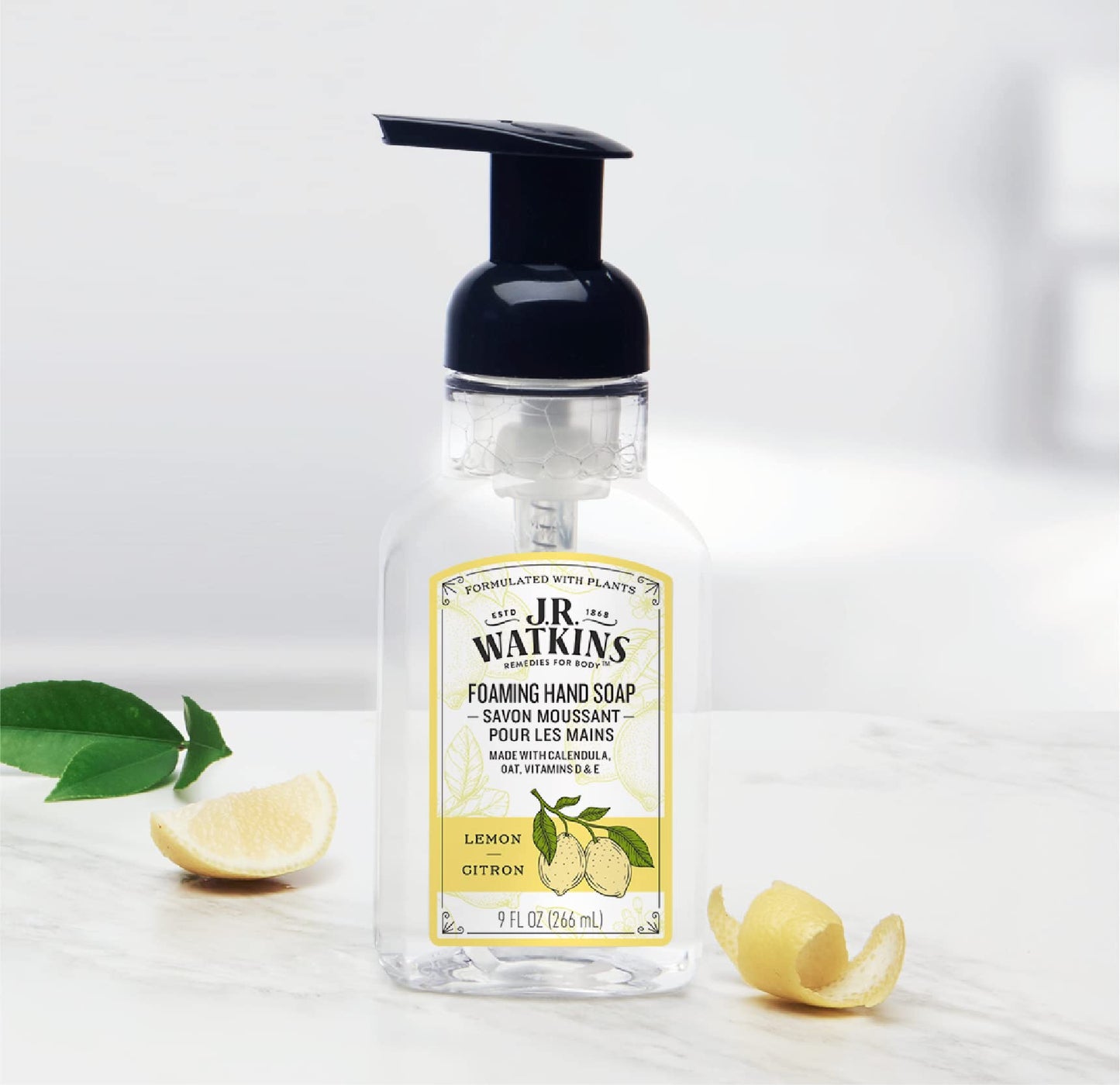 Watkins 20626 9 oz Lemon Scent Foaming Hand Soap