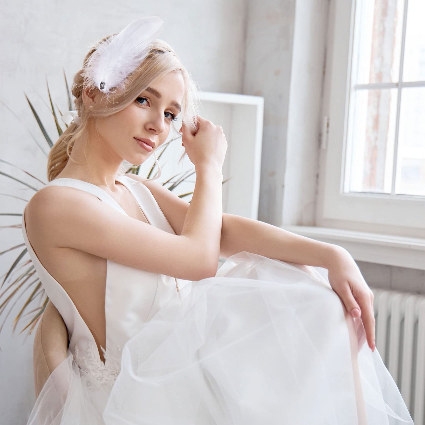 ANCIRS 4 Pack Feather Hair Clips for Women, Fly-Wing Shape Hair Barrettes Accessory Hairpins 1920s Flapper Headpiece Hair Piece for Swan Lake Cosplay