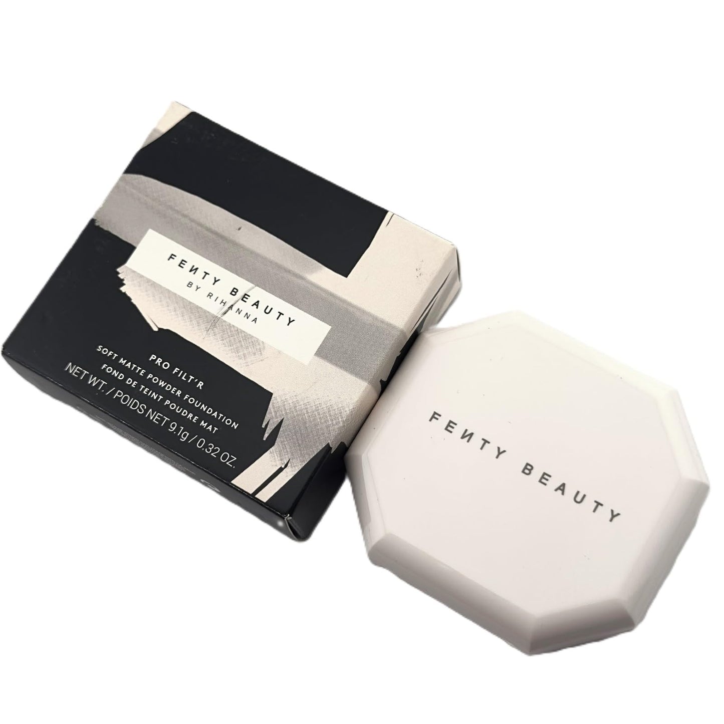 Fenty Beauty by Rihanna Pro Filt’r Soft Matte Longwear Powder Foundation 130