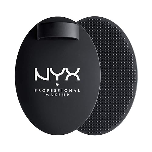 NYX PROFESSIONAL MAKEUP On The Spot Brush Cleansing Pad