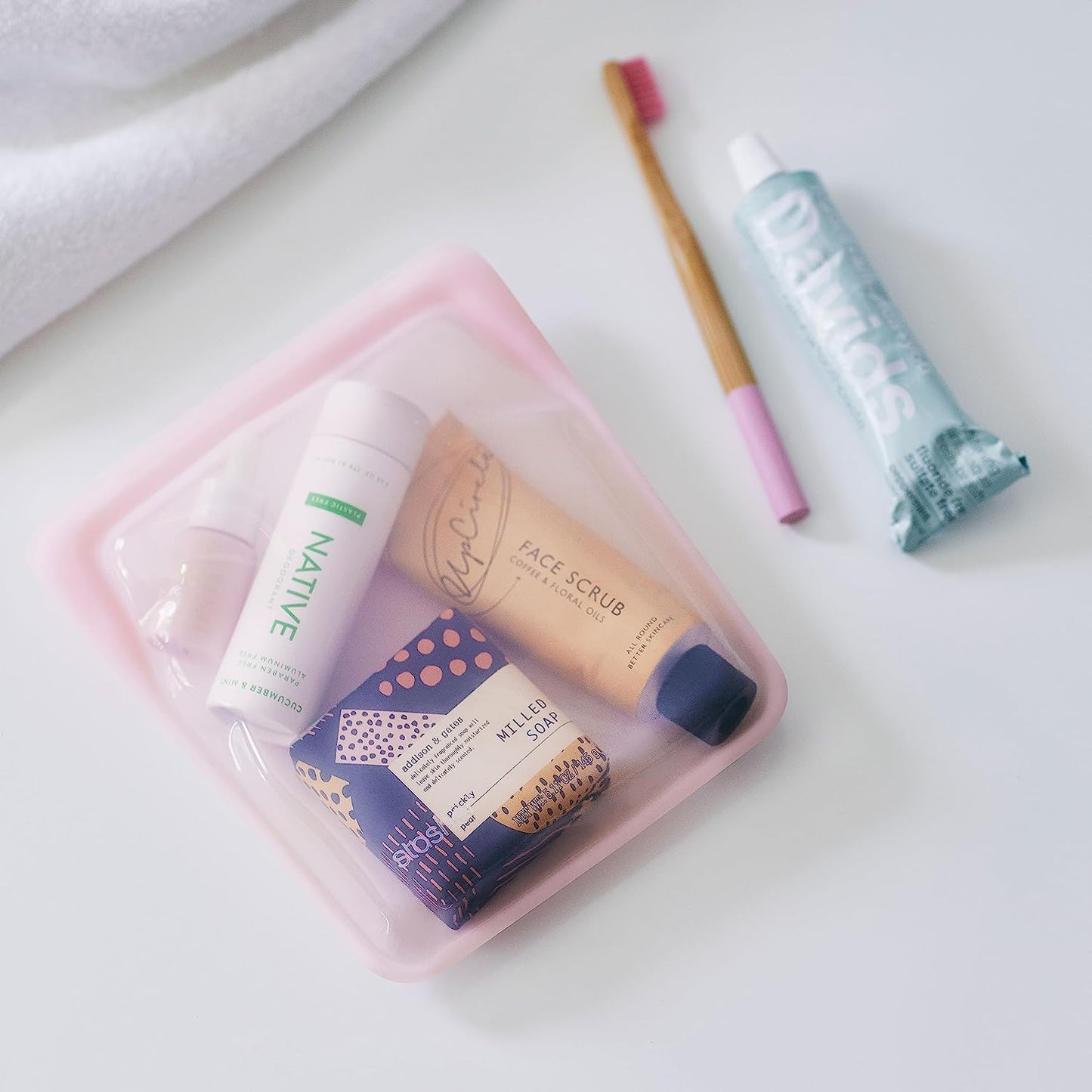 Stasher Premium Silicone Reusable Food Storage Quart Bag, Clear, Microwave, Sous Vide, Dishwasher, Oven and Freezer Safe, BPA Free, Leak-free…