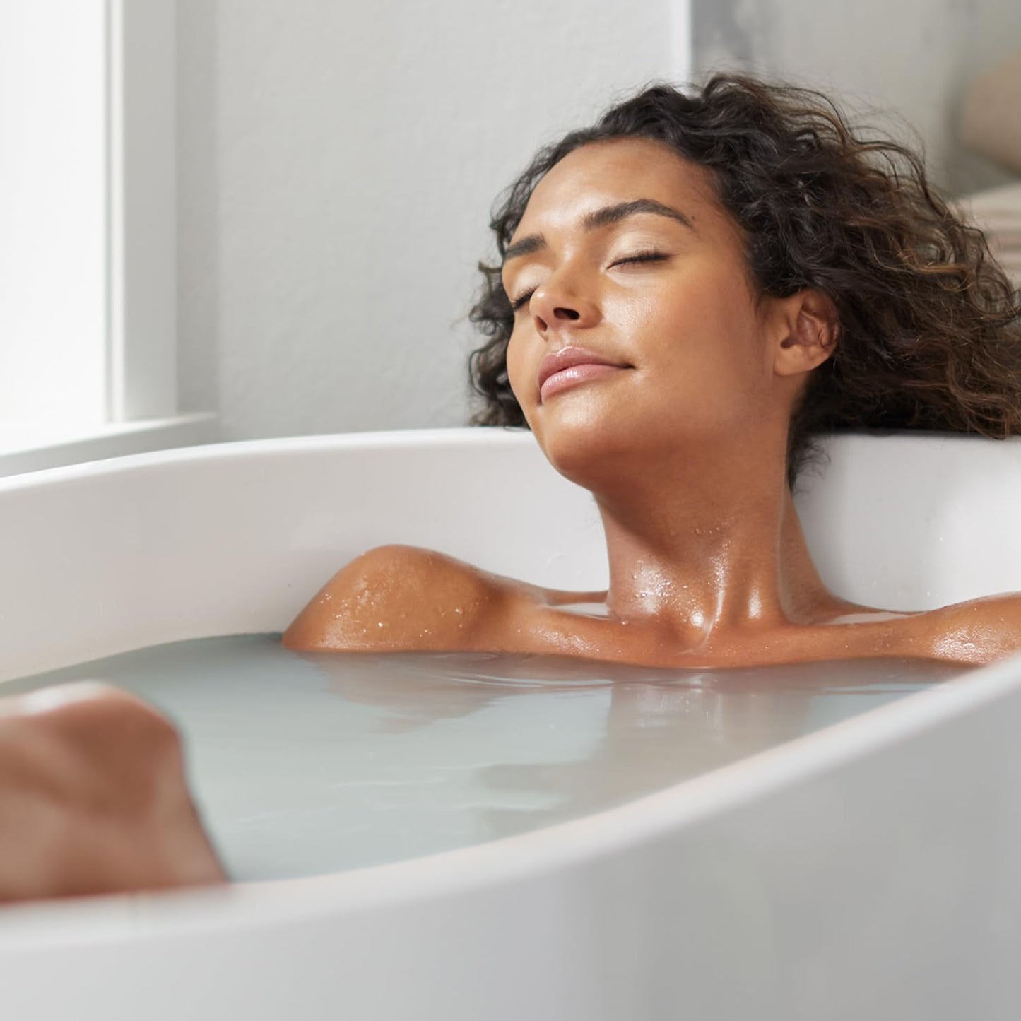 Sprig by Kohler Tea Tree + Rosemary Bath Bomb, Hypoallergenic, Made with Natural Botanicals & Premium Skincare Ingredients (Shea Butter, Coconut Oil…