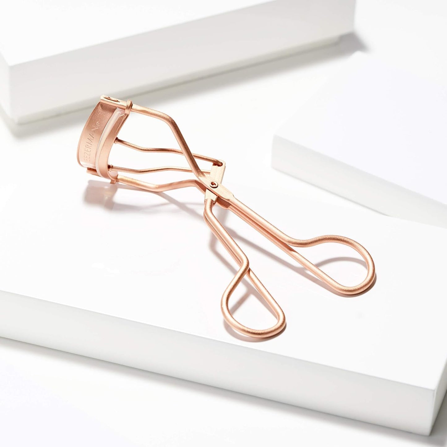 Tweezerman Rose Gold Eyelash Curler - All Eye Shapes, Eye Lash Curler Refill Pads