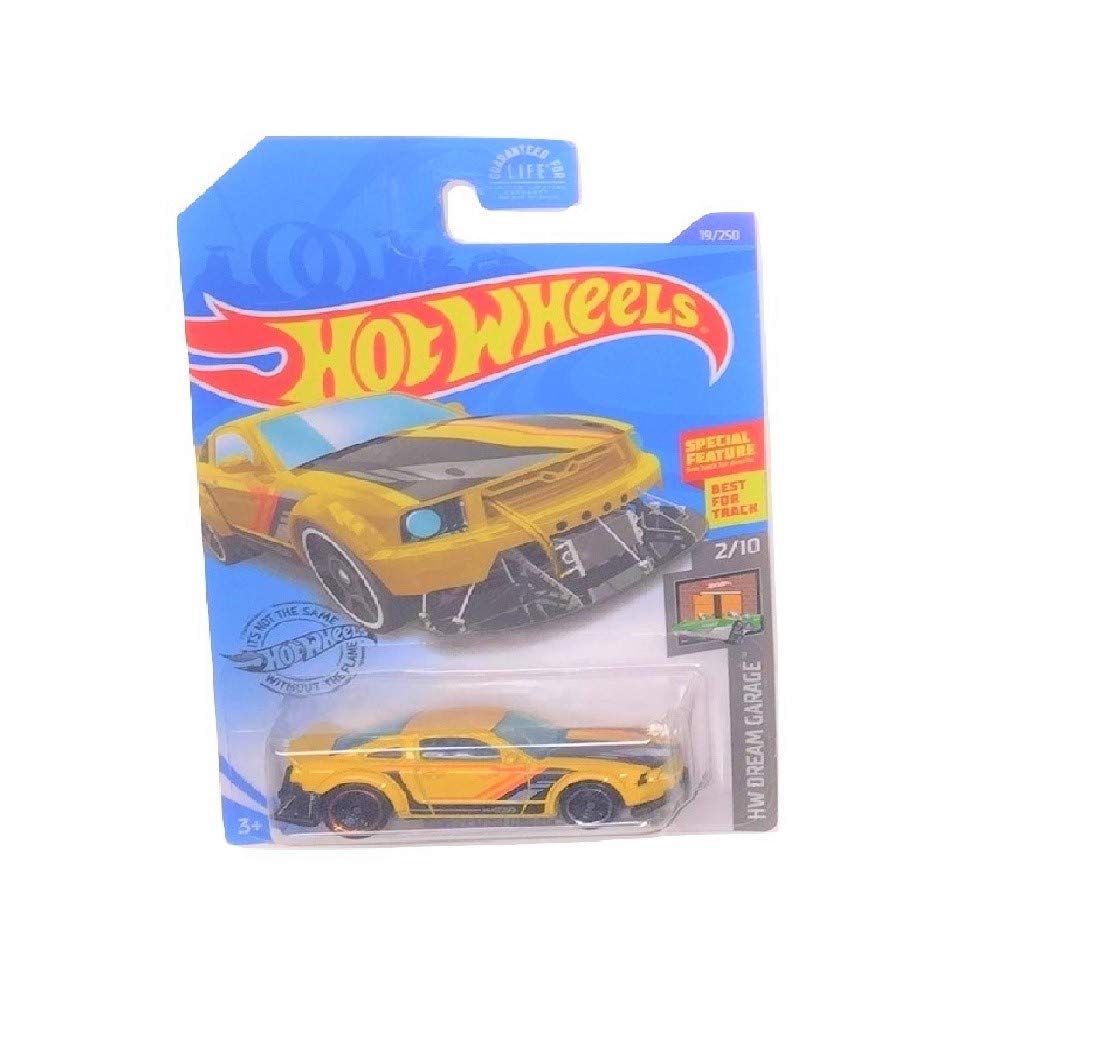 Hot Wheels 2005 Ford Mustang (Yellow) - Dream Garage 2/10 (2020 Factory Sealed)