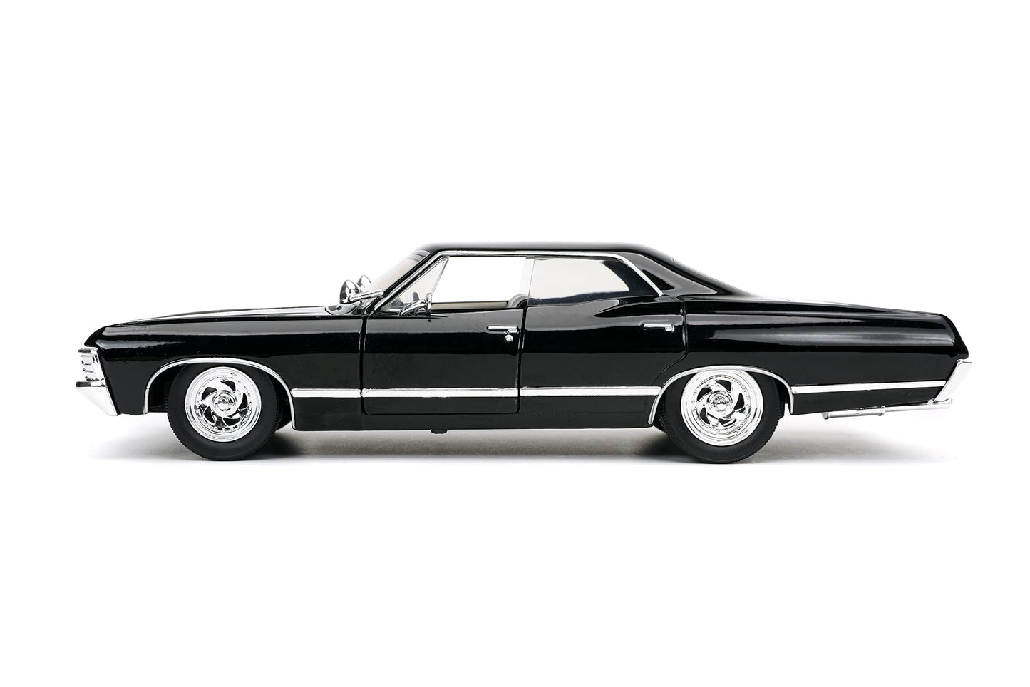 Supernatural 1:24 1967 Chevy Impala Die-cast Car w/Dean Winchester Die-cast Figure, Toys for Kids and Adults