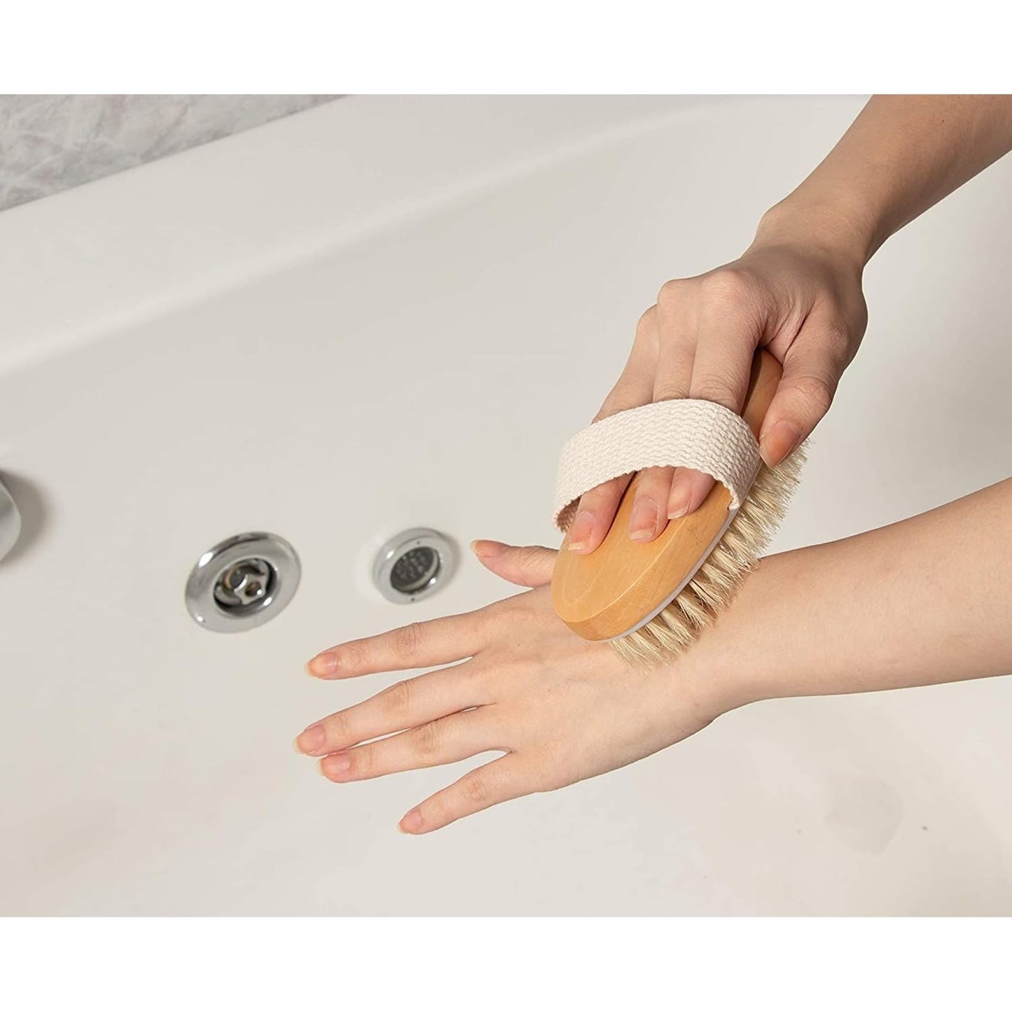 Juvale Dry Brushing Body Brush - Versatile Dry & Shower Brush - Long-Handle Back Scrubber - Bath Scrubber with Removable Handle - Pack of 2, 16.9 in