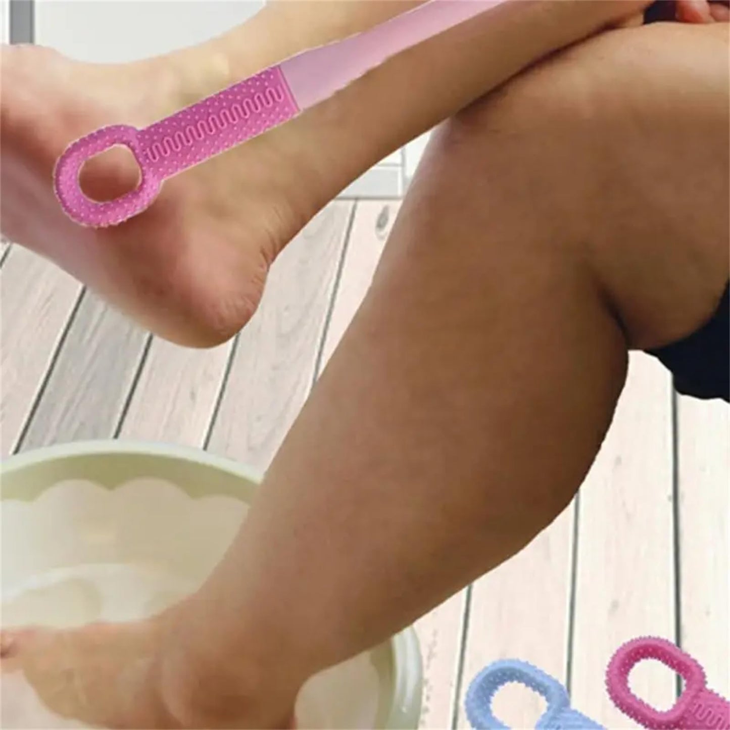 Upgrade Toe Gap Cleaning Brush,Accustomedt Foot Brush,15.7" Long Handled Silicone Foot Scrubber in Shower,Toe Cleaning Brush, Foot Exfoliating Beauty and Personal Care RRULNVGYQ