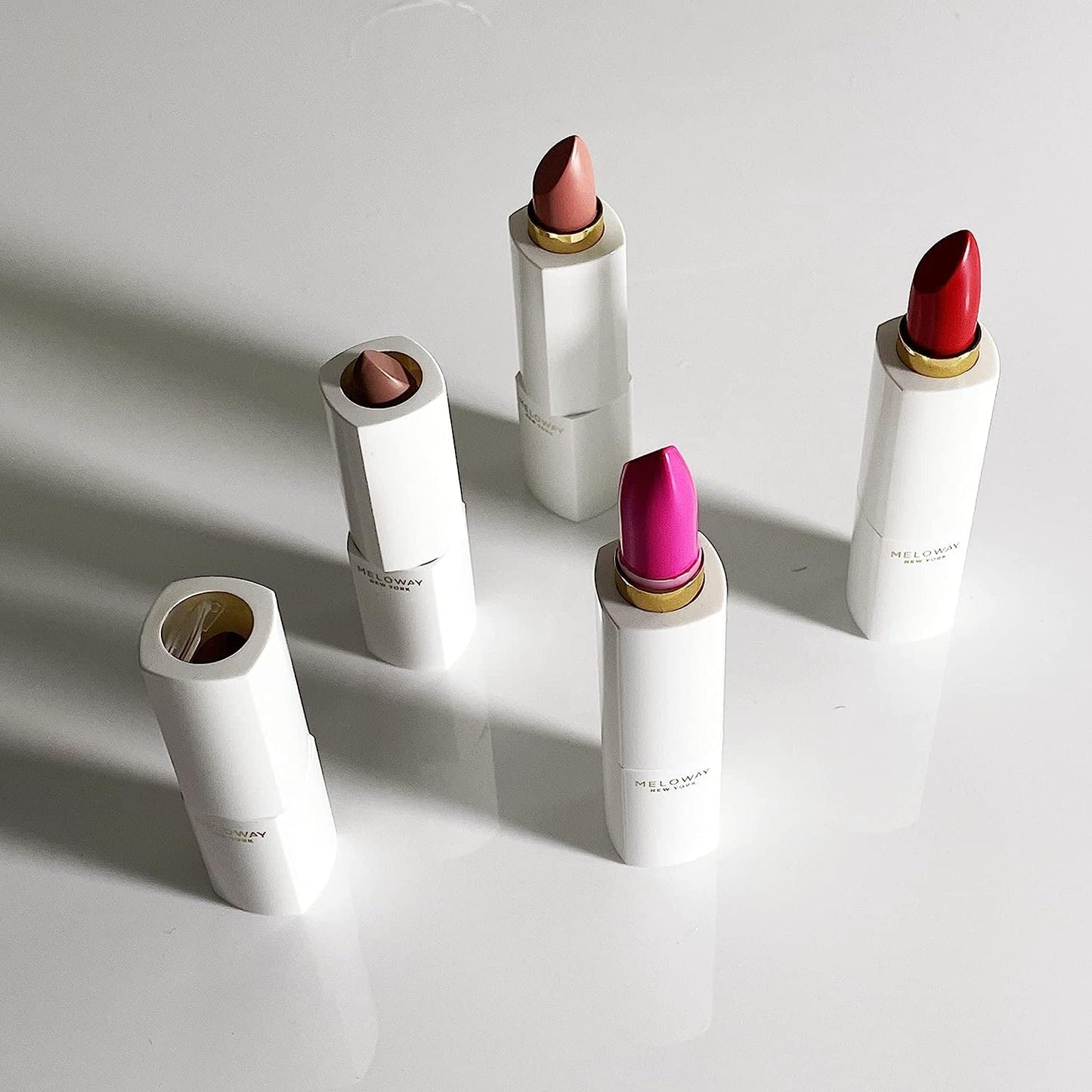 MELOWAY Hi-Rise Hydrating Matte Lipstick | Moisturizing, High-Pigment, Vegan Formula | Long-Lasting, Non-Drying, One-handed Capless Lipstick for Easy