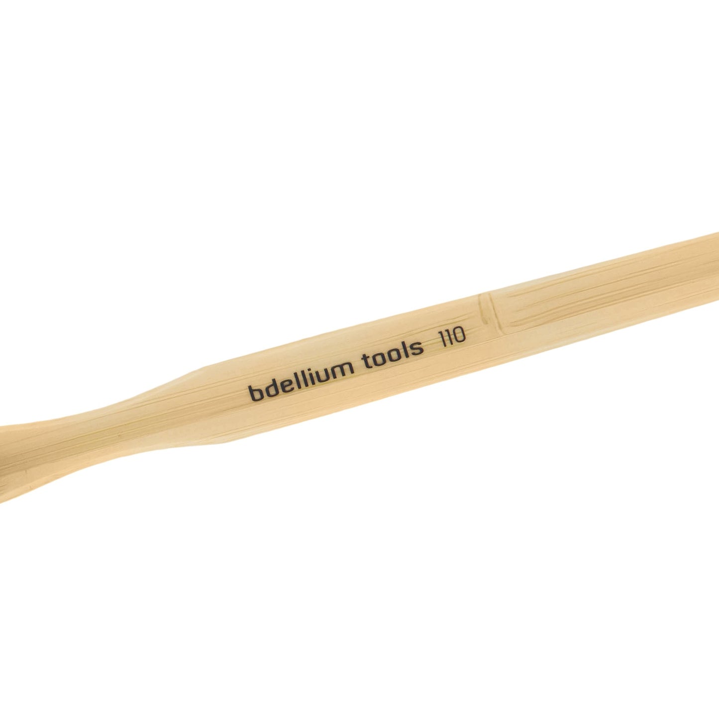 Bdellium Tools Professional Makeup Brush - Special FX Series 110 Splatter - With Soft Synthetic Fibers, For Emulating Natural Look of Skin (Bamboo