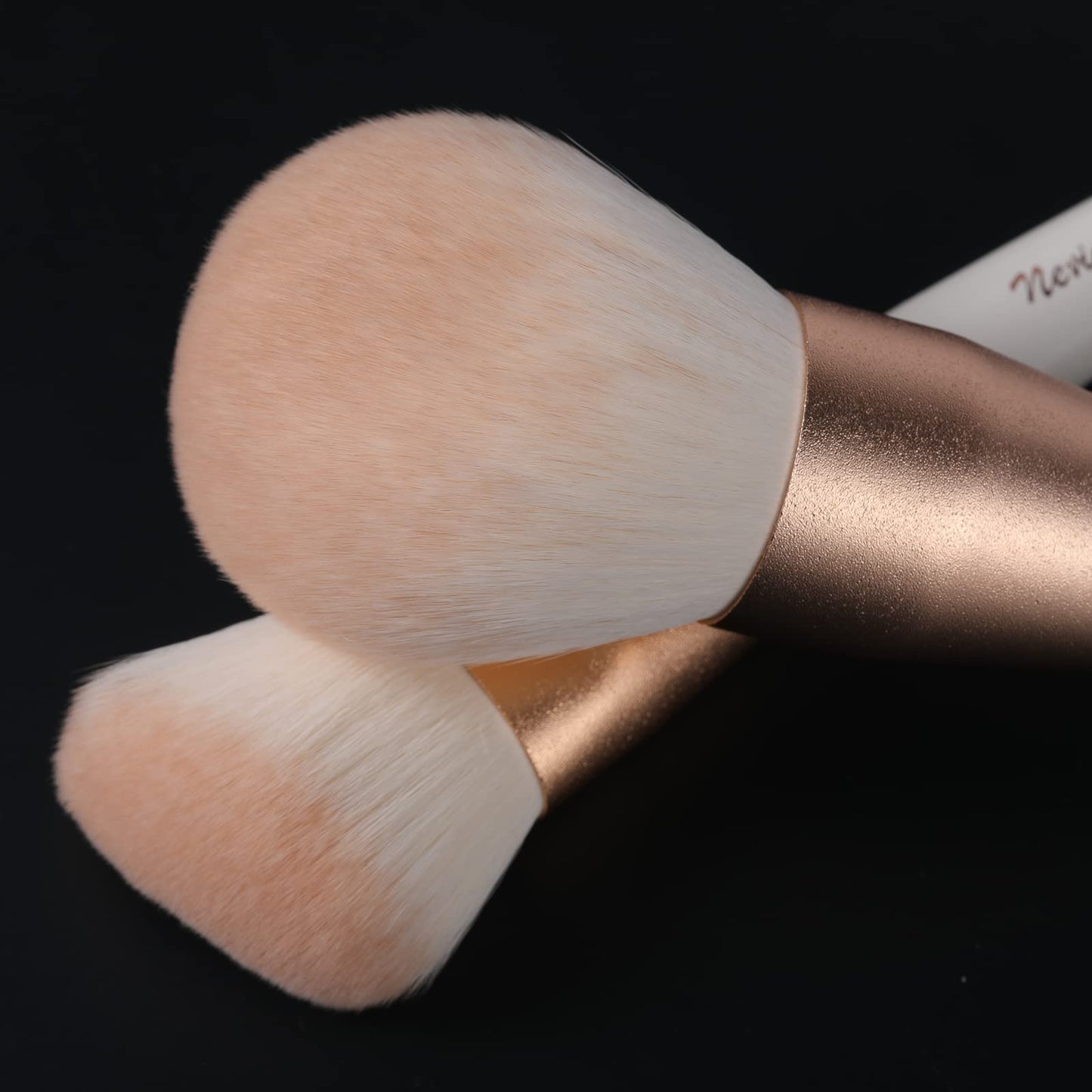 Makeup Brushes Set, EVRCHGIEA 12pcs Premium Eye Shadow, Eyebrows, Eyeliner, Concealer, Lip Liner?Foundation Makeup Brush White Travel Makeup