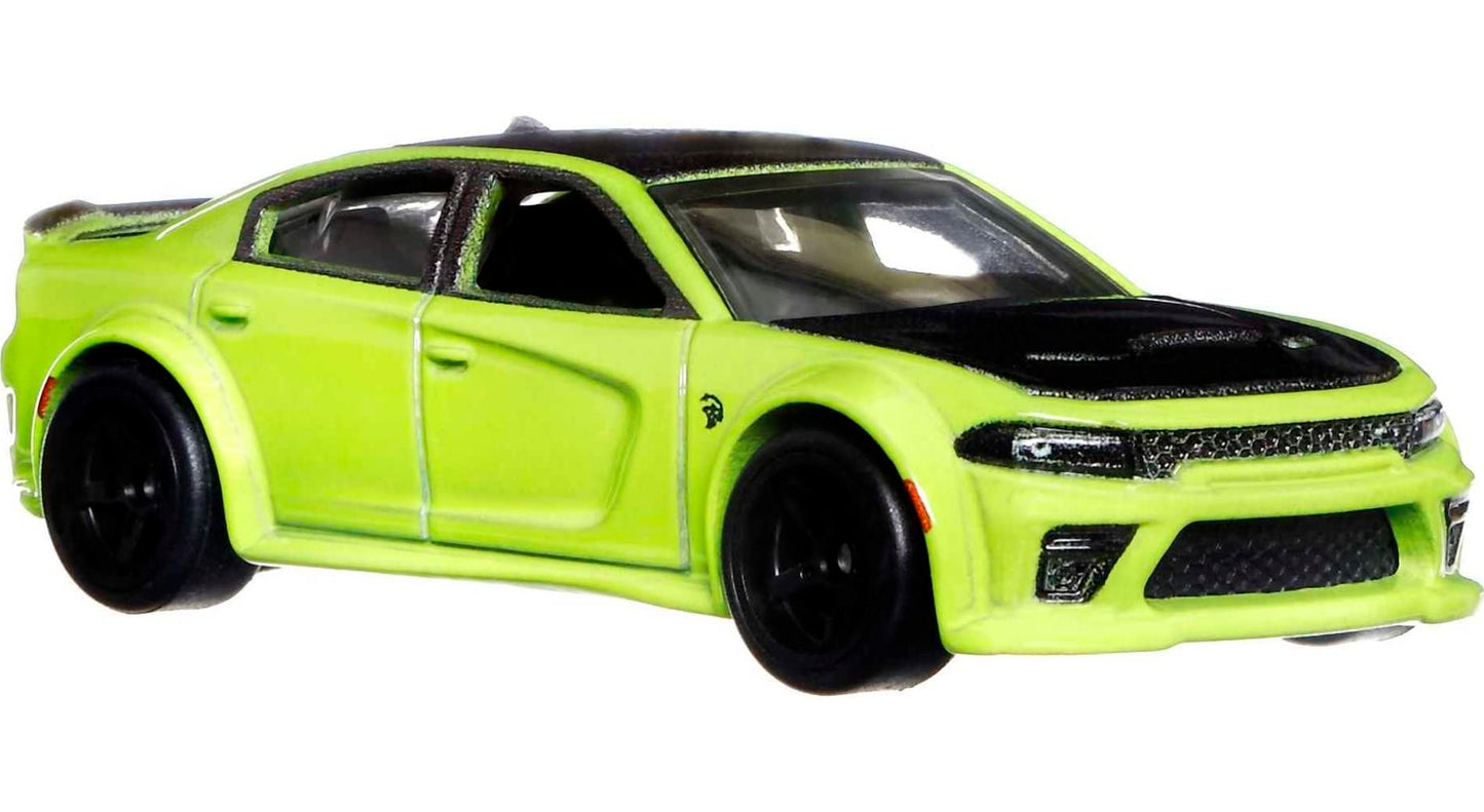 Hot Wheels Car Culture Circuit Legends Vehicles for 3 Kids Years Old & Up, Premium Collection of Car Culture 1:64 Scale Vehicles