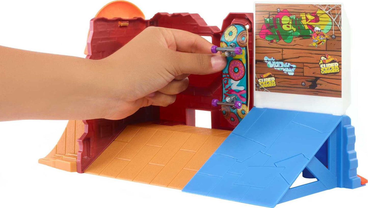 Hot Wheels - Skatepark Assorted, Multicoloured (Dimasa HGT92)