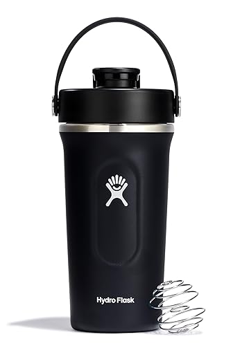 Hydro Flask Shaker Bottle - Insulated Stainless Steel Gym Bottle for Pre Workout & Protein 24 Oz Black