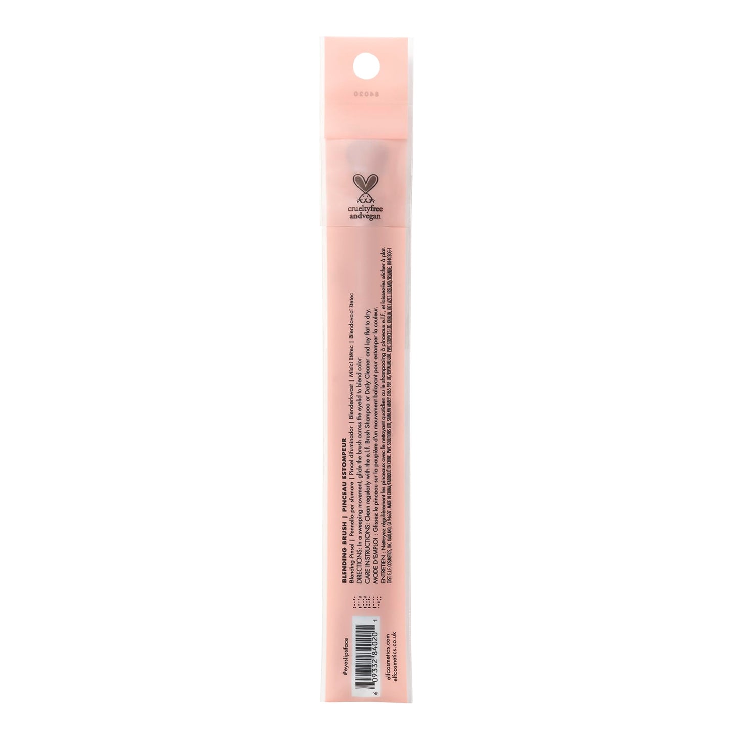 e.l.f. Eyeshadow "C" Brush, Curved Eyeshadow Brush For Blending & Diffusing, Helps Create The Perfect Smoky Eye, Vegan & Cruelty-Free