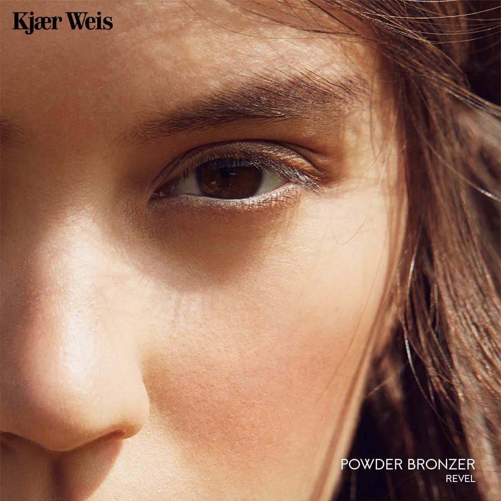 Kjaer Weis Bronzer Powder Makeup. Matte Warm Terracotta Contour Makeup for Natural-Looking Tan Face Makeup. Contour Powder with Certified-Organic