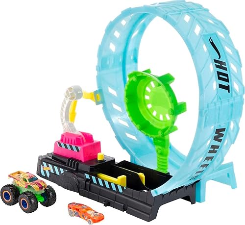 Hot Wheels Monster Trucks Glow in The Dark Epic Loop Challenge Playset with Launcher, Ramp & Giant Loop, Includes 1:64 Scale Die-Cast Toy Truck & Car