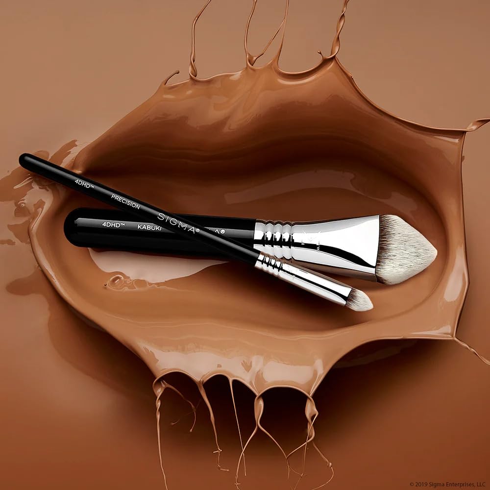 Sigma Beauty 4DHD Kabuki Brush - Pyramid-Shaped Kabuki Makeup Brush for Blending Concealer and Powder on Spots, Scars, Crevices and Under Eye - Offers