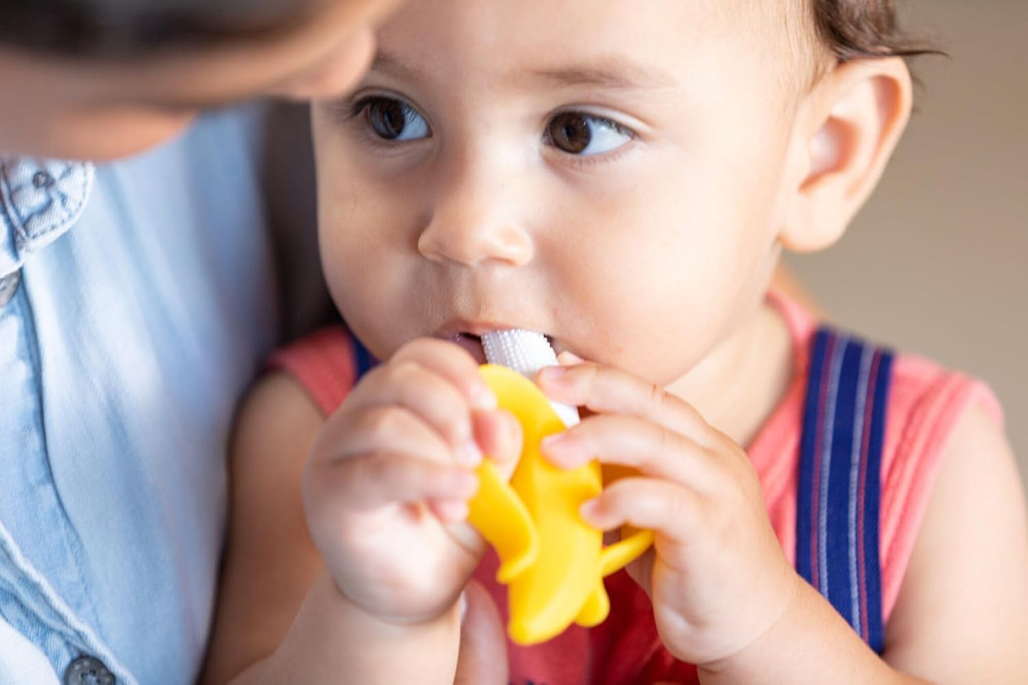 Nuby Nananubs Banana Teether – Silicone Massaging Toy for Babies 3M+, Soothes Sore Gums, Travel-Friendly Baby Essential & Gift