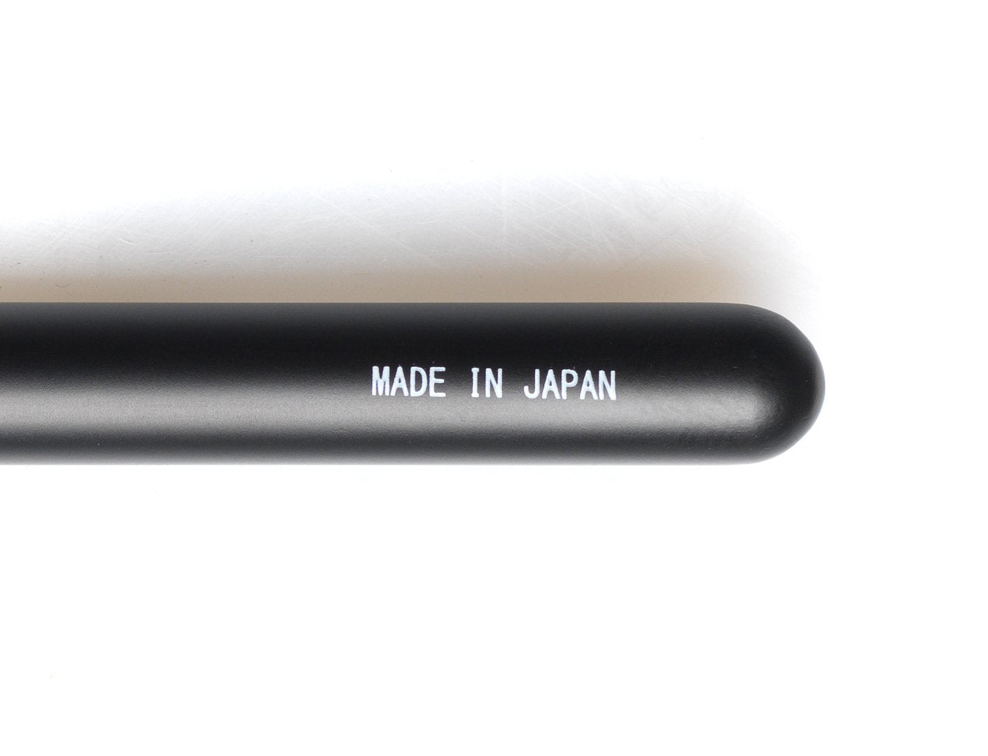 Smolder Brush - Smokey Eyeshadow Maker Blendy Eye Makeup Brush Brush, by Jacqueline Kalab - Self Makeup Length 4.9in