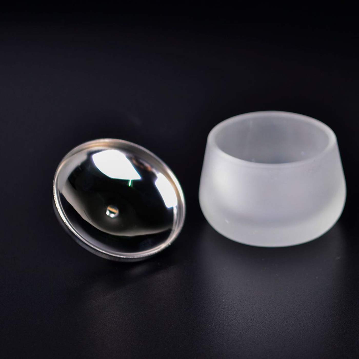 mollensiuer 1 Piece Matte Crystal Glass Nail with Lid Nail Glass Crystal Cup Nail Crystal Bowl Dapping Dish Glass Crystal Dappen Dish Liquid Container